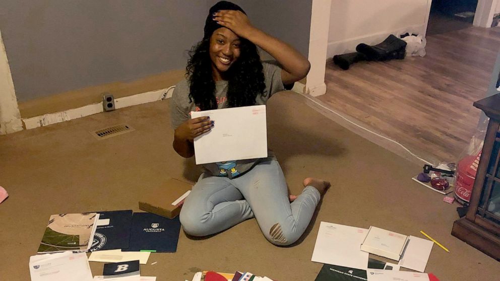 VIDEO: This Georgia teen was accepted to over 50 colleges