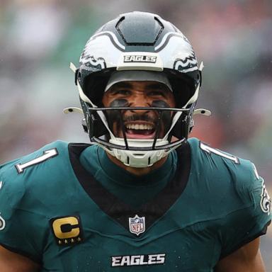 PHOTO: Philadelphia Eagles quarterback Jalen Hurts calls a play before a snap against the Los Angeles Rams during their NFL game, Oct 4, 2026, in Philadelphia.