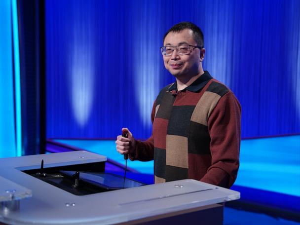 ‘Jeopardy!’ champion on a roll