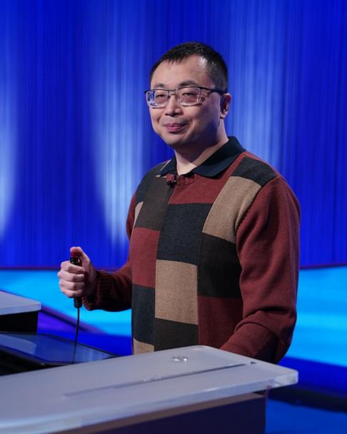‘Jeopardy!’ champion on a roll