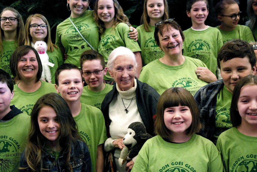 PHOTO: Jane Goodall with members of the Gordon Roots & Shoots group from Michigan.