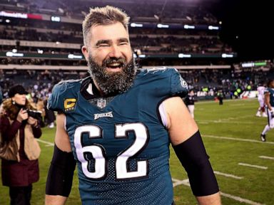 Eagles star Jason Kelce's latest viral outfit, explained