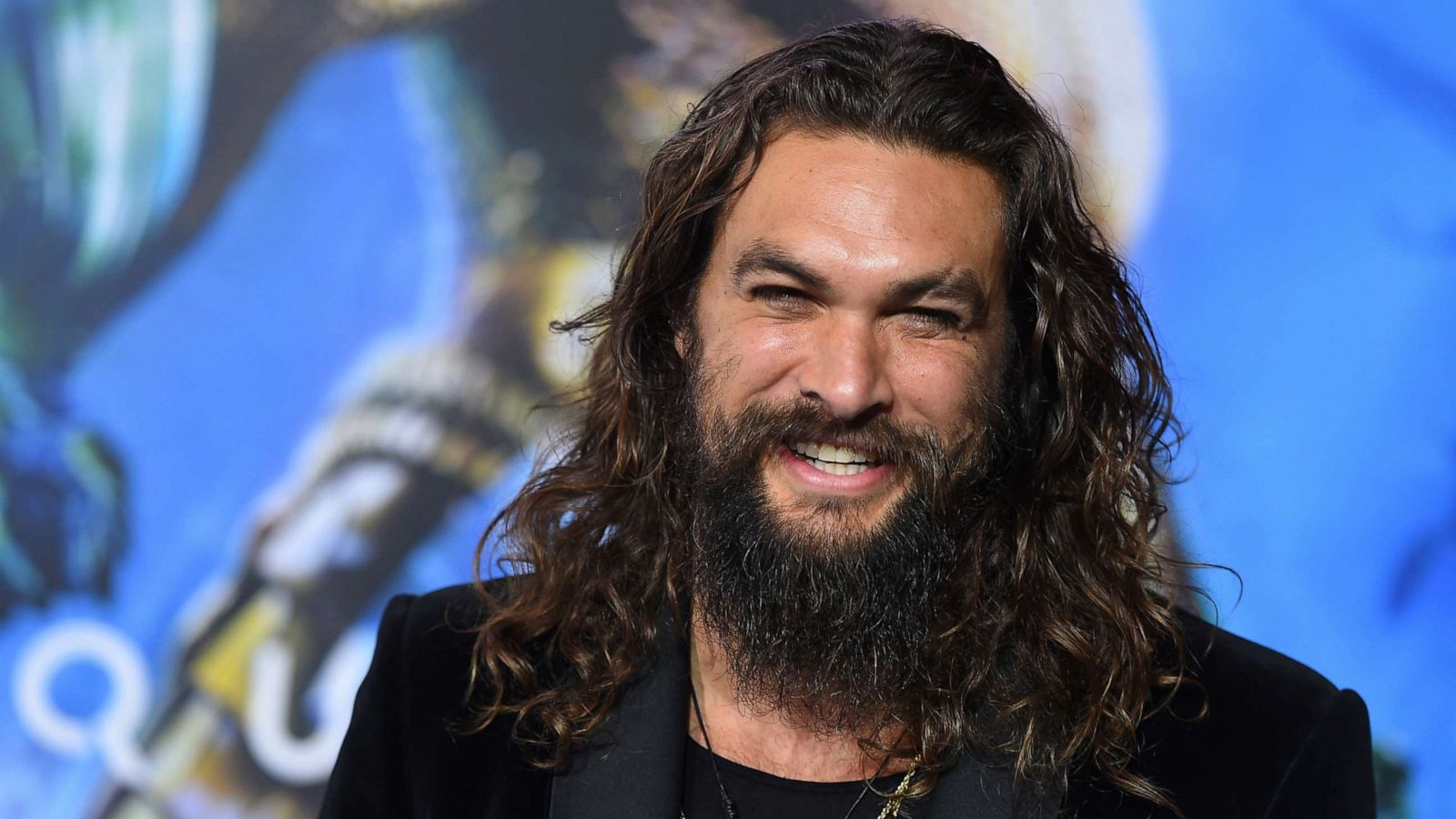 PHOTO: Jason Momoa arrives at the premiere of "Aquaman" at TCL Chinese Theatre in Los Angeles, Dec. 12, 2018.