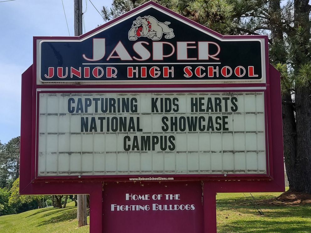 PHOTO: Jasper Junior High School in Jasper, Texas, will switch to a four-day school week starting in the 2022-2023 academic year.