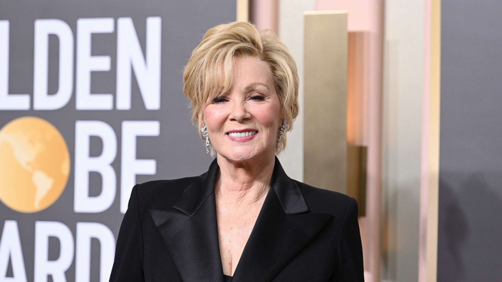 PHOTO: Jean Smart at the 80th Annual Golden Globe Awards held at The Beverly Hilton on Jan. 10, 2023, in Beverly Hills, Calif.