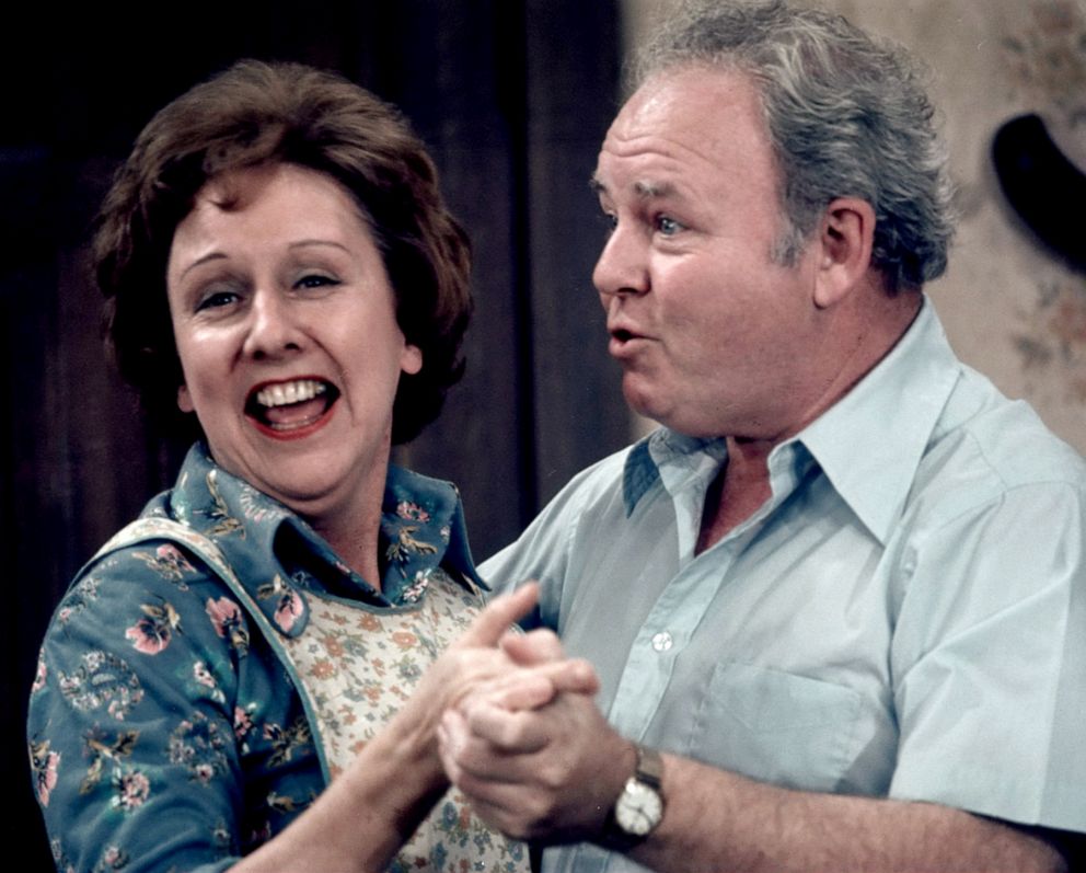 PHOTO: Jean Stapleton, as Edith Bunker, and Carroll O'Connor, as Archie Bunker, in a scene from "All in the Family."