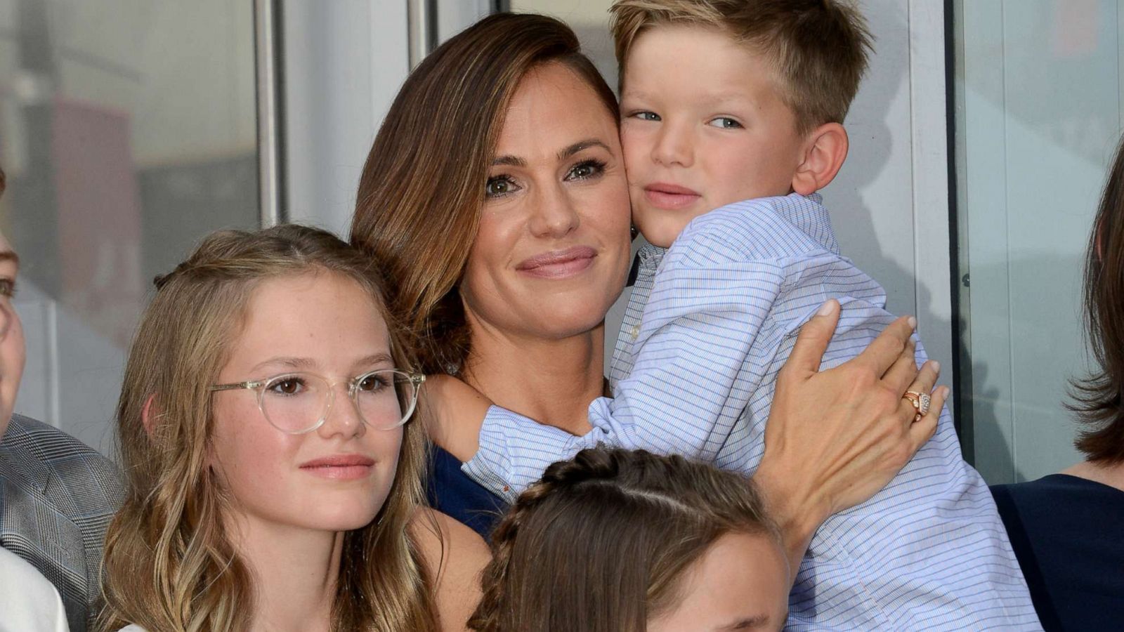 PHOTO: Actress Jennifer Garner pose with children Violet, Samuel and Seraphina during the ceremony honoring her with a star on the Hollywood Walk of Fame in Los Angeles, Aug. 20, 2018.