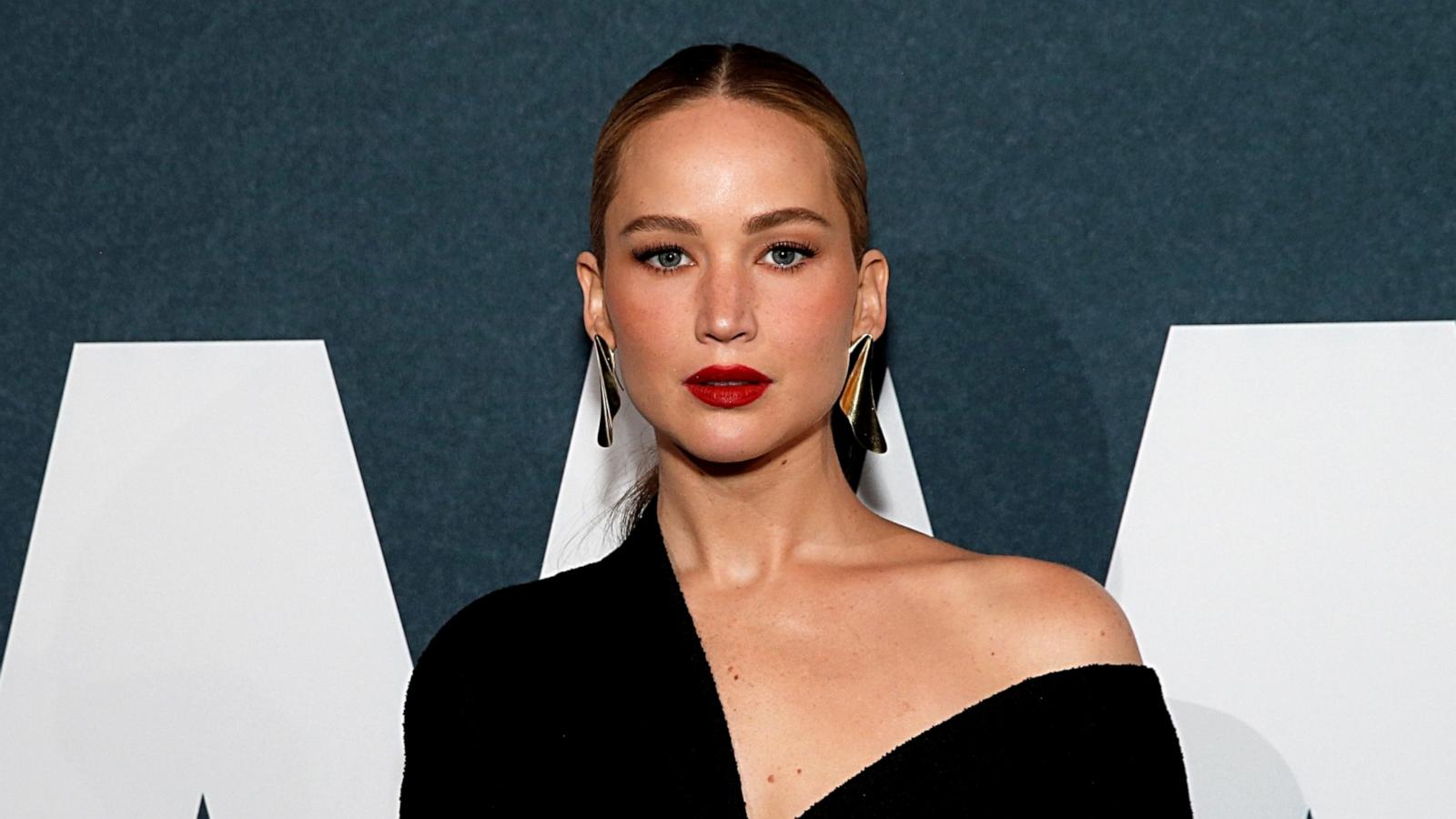 Jennifer Lawrence Says Aging Makeup