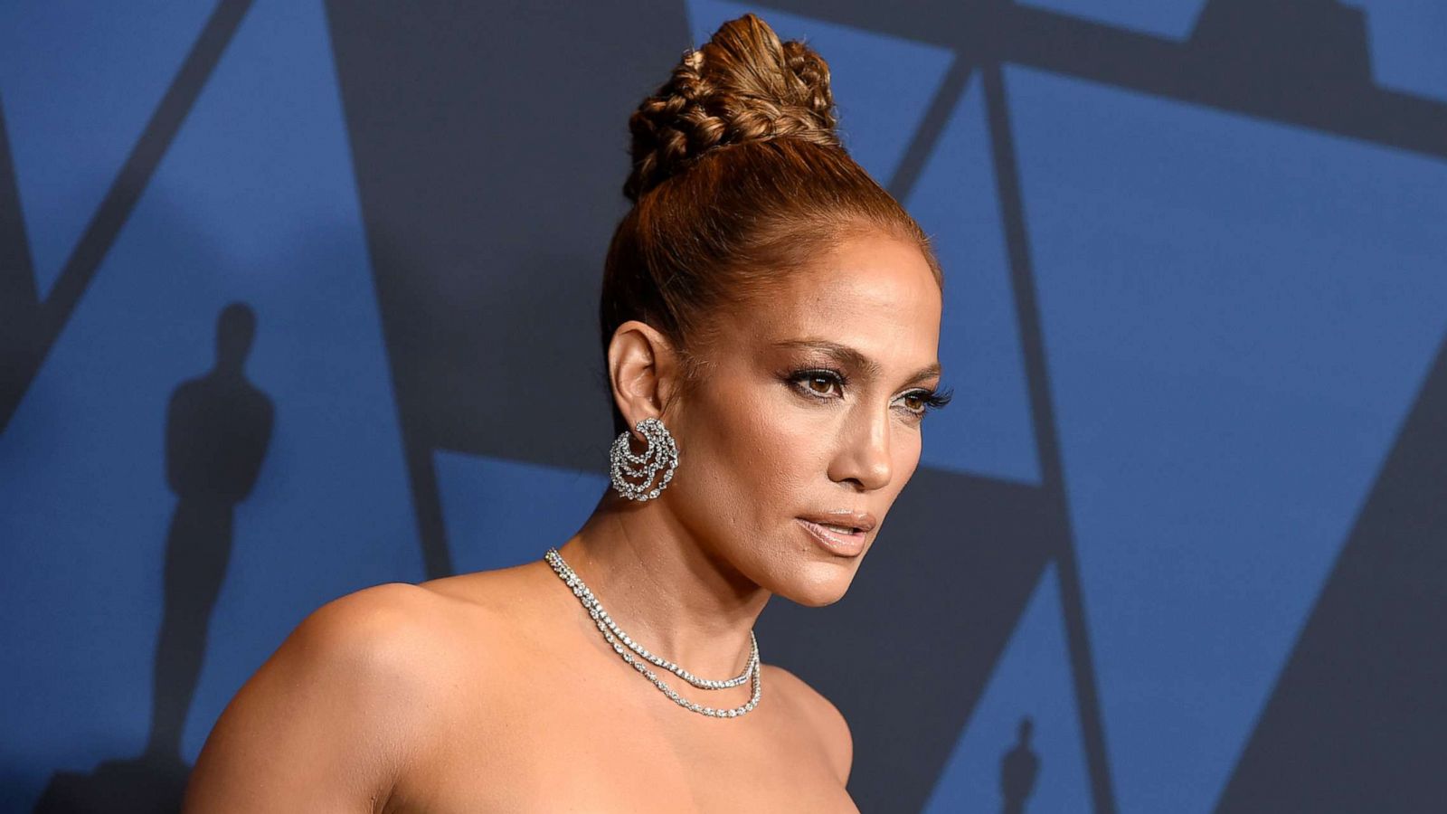 PHOTO: Jennifer Lopez arrives at the Governors Awards, Oct. 27, 2019, at the Dolby Ballroom in Los Angeles.