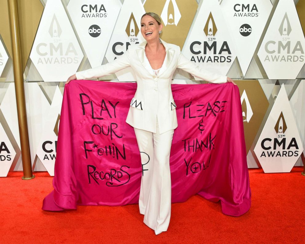 PHOTO: Jennifer Nettles attends the 53rd annual CMA Awards at the Music City Center, Nov. 13, 2019, in Nashville, Tennessee.