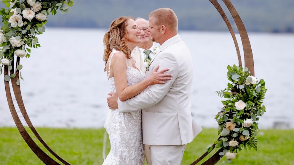 PHOTO: Jennifer and Travis Ellis married in West Virginia on Sept. 28, 2024.