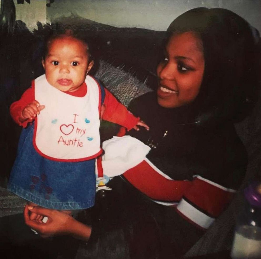 PHOTO: Jerica Phillips poses with her infant daughter Jaidah during her senior year of high school.