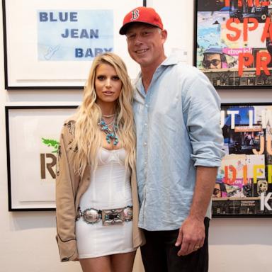 PHOTO: Jessica Simpson and Eric Johnson attend the opening of Bernie Taupin's art exhibit "Reflections" at Choice Contemporary in Los Angeles, June 17, 2023.