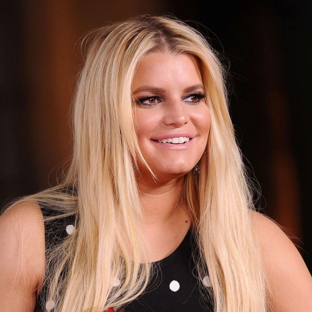 Jessica Simpson Shares Easter Snaps Featuring 4 Week Old Daughter Abc News