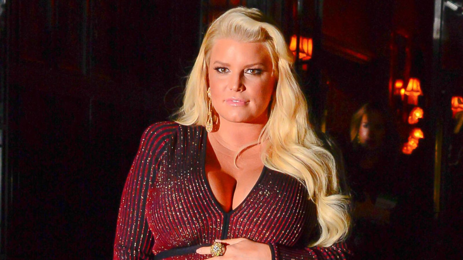 Jessica Simpson shocks fans with birthday photo of mom, 63 – 'She's your  sister!