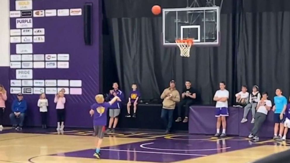 PHOTO: JJ Franks, a seventh grader from North Dakota, won $10,000 after scoring lay-up, free throw, three-pointer and half-court shot within 25 seconds.