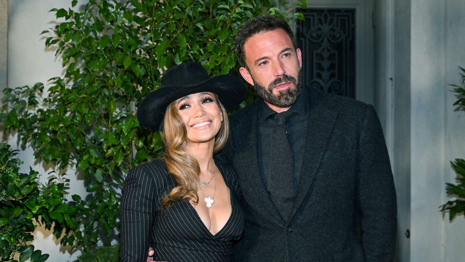 PHOTO: Jennifer Lopez and Ben Affleck at the Ralph Lauren Spring 2023 ready to wear runway show held at The Huntington Museum and Gardens, Oct. 13, 2022, in San Marino, Calif.