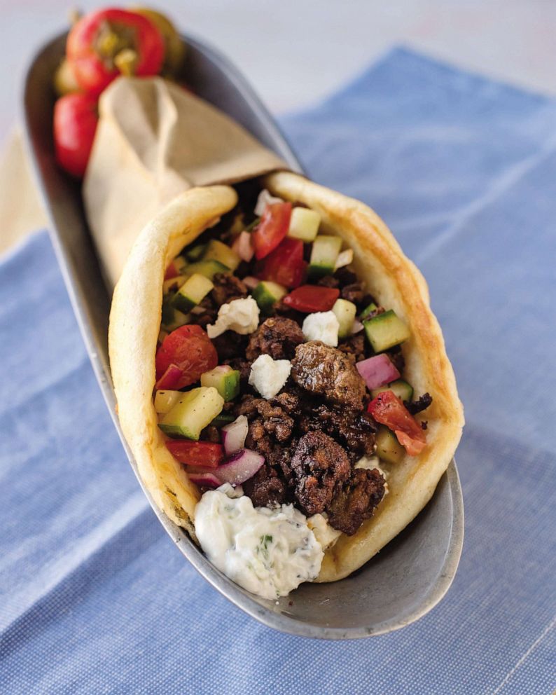 How to make takeout-inspired gyro and fries at home - Good Morning America