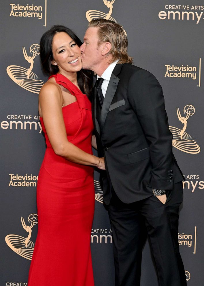 PHOTO: Joanna Gaines and Chip Gaines at the 2022 Creative Arts Emmy Awards press room held at the Microsoft Theater on September 3, 2022 in Los Angeles.