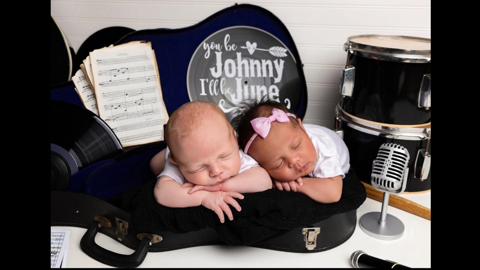 PHOTO: Photographer Chantel Miller took photos of Nicole Davis and Sophie Clark’s babies – Johnny Cash Davis and June Carter Clark – in Knoxville, Tennessee.