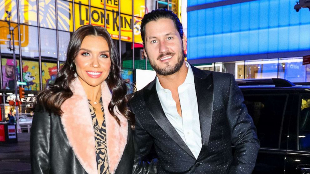 PHOTO: VIDEO: 'DWTS's' Max and Val Chmerkovksiy are hitting the road for a new dance tour