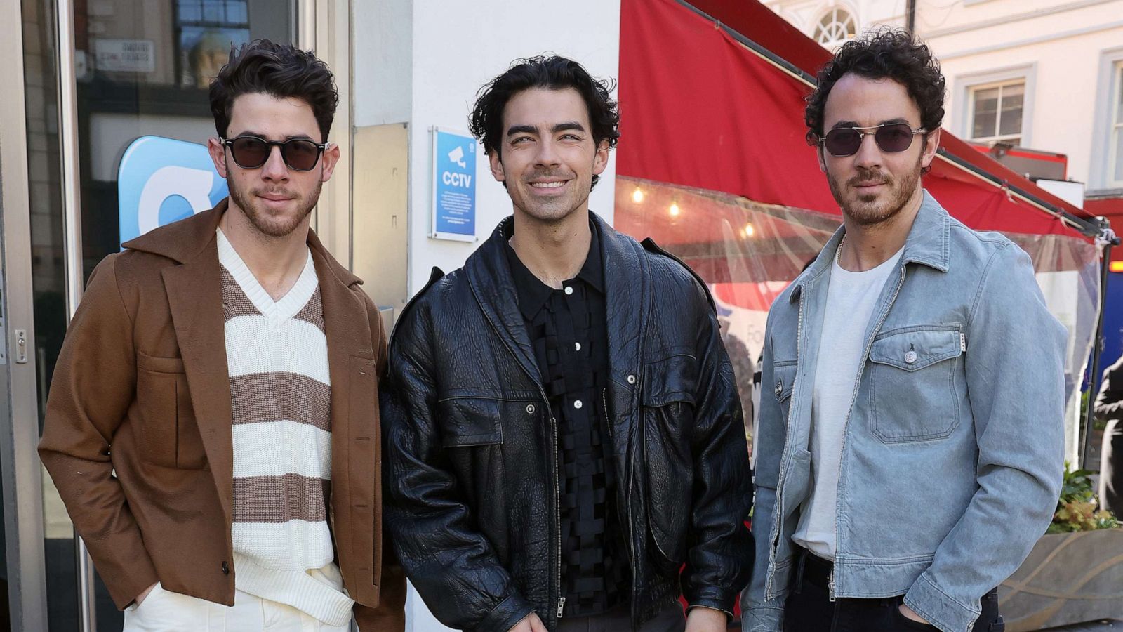 When It Comes to Weddings, Each Jonas Brother Has a Style - The New York  Times