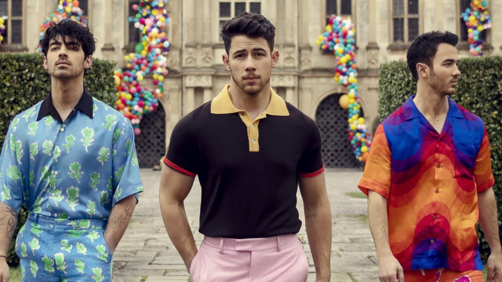 PHOTO: The Jonas Brothers announce release of new single "Sucker."