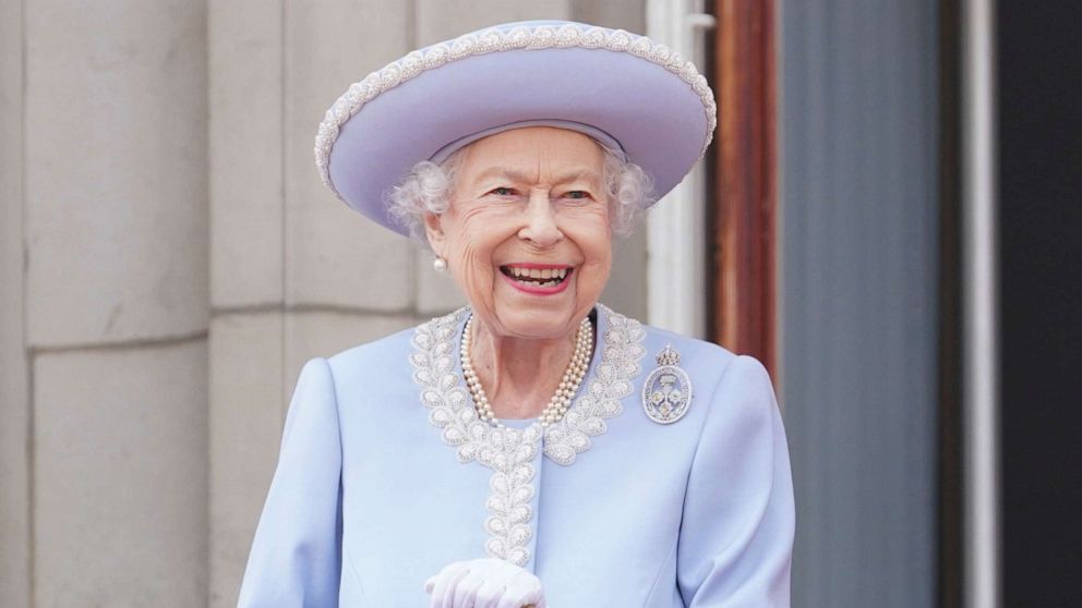 PHOTO: Queen Elizabeth II smiles as she watches from the balcony of Buckingham Palace after the Trooping the Color ceremony in London, June 2, 2022.