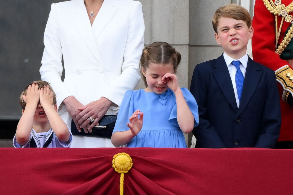 PHOTO: The Royal children react as they watch a special flypast from Buckingham Palace balcony following the Queen's Birthday Parade, the Trooping the Color, as part of Queen Elizabeth II's platinum jubilee celebrations, in London, June 2, 2022.