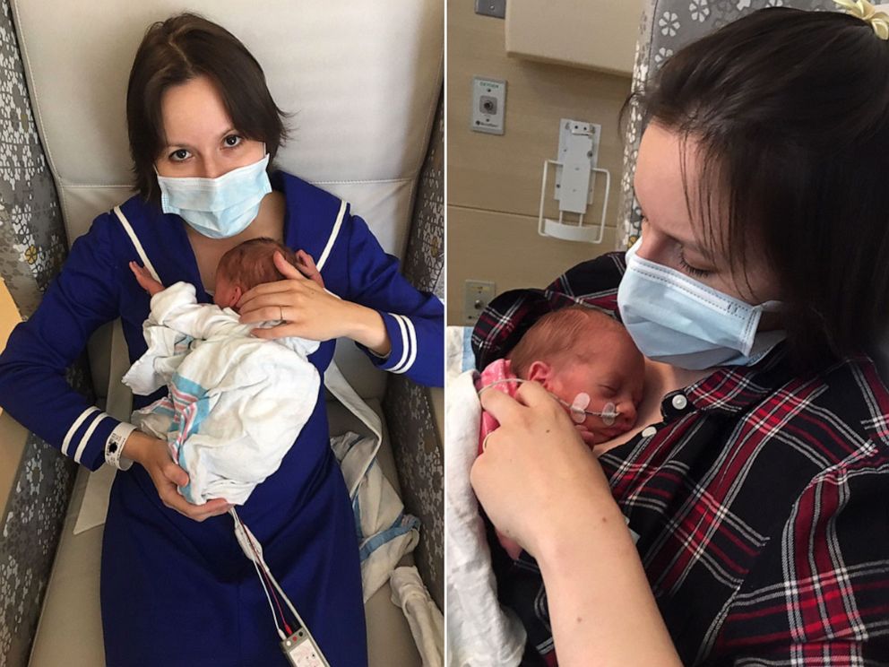 PHOTO: Julia Kite-Laidlaw had to wear a face mask when she gave birth to her twins Daphne and Francis in New York City on May 12, 2020.