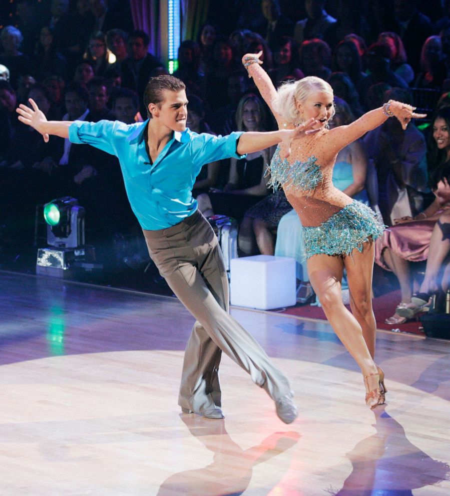 PHOTO: Julianne Hough and Cody Linley dance on an episode of Dancing With The Stars, Oct. 27, 2008.