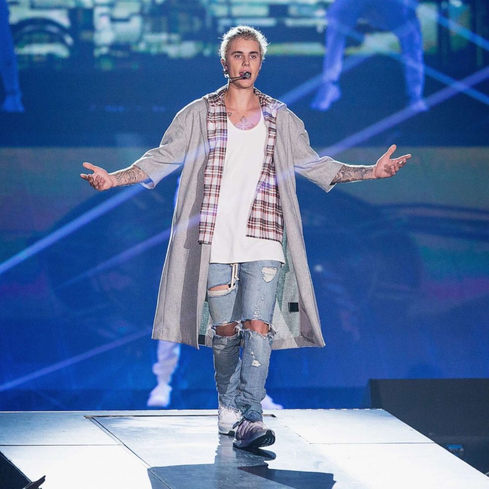 Justin Bieber admits child-star struggles, using 'heavy drugs' - Los  Angeles Times