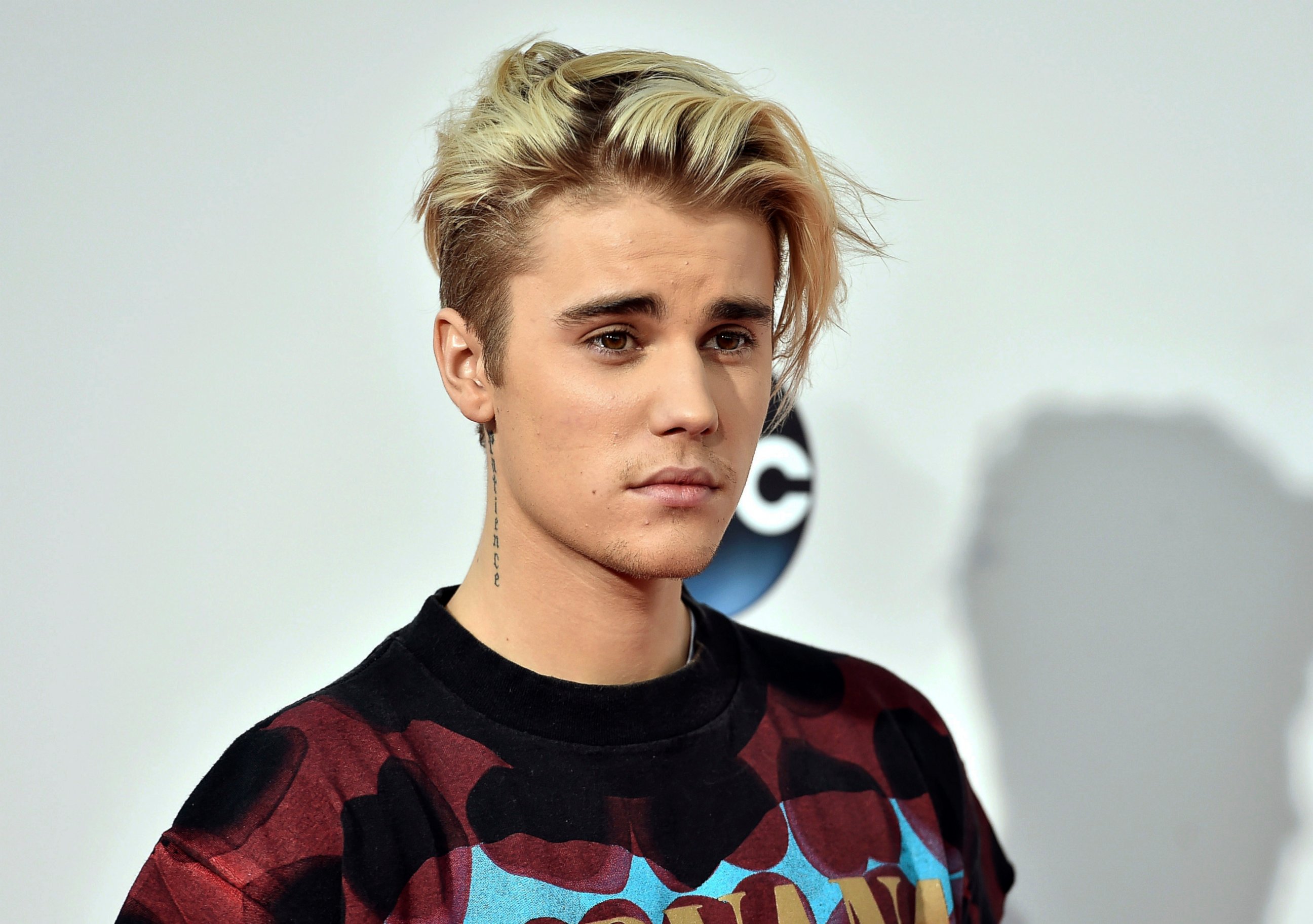 PHOTO: This Nov. 22, 2015 file photo shows Justin Bieber at the American Music Awards in Los Angeles.