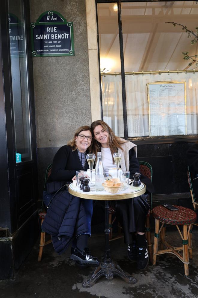 PHOTO: Kathryn Shortsleeve with her mom Betsy Shortsleeve in Paris, France.