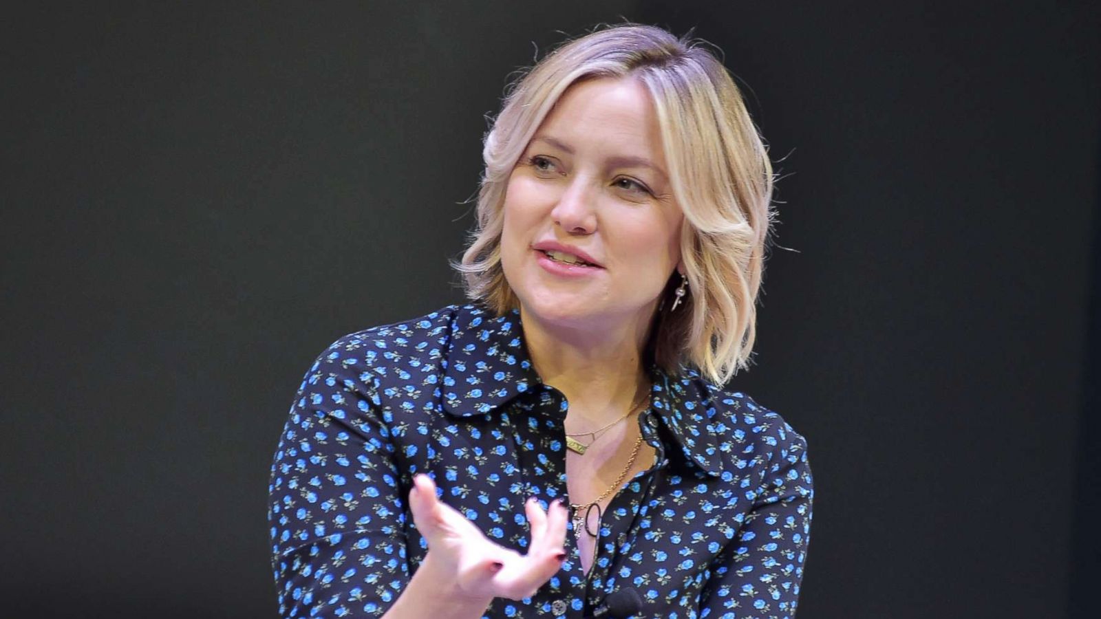 PHOTO: Kate Hudson speaks onstage during In Conversation with Michael Kors, Kate Hudson and The World Food Program at UCLA, Nov. 7, 2018, in Los Angeles.