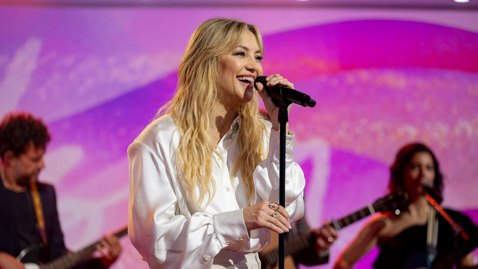 PHOTO: In this May 3, 2024, file photo, Kate Hudson performs in New York.