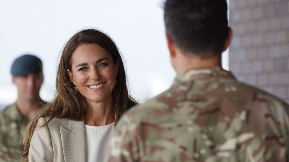 Duchess Kate visits teams who assisted in Afghanistan evacuation - ABC News