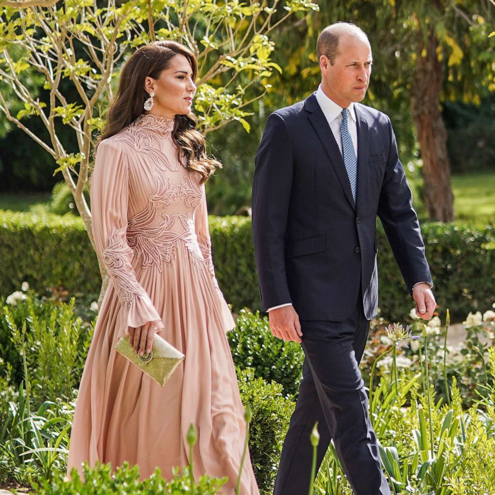 PHOTO: VIDEO: Prince William, Kate attend royal wedding in Jordan