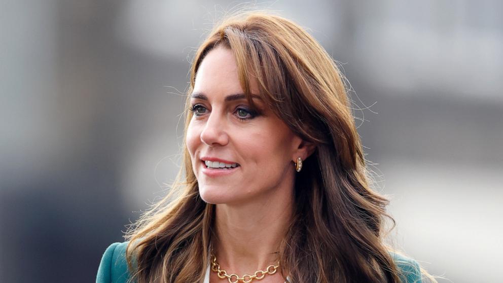 VIDEO: New details after reported security breach at hospital treating Princess Kate