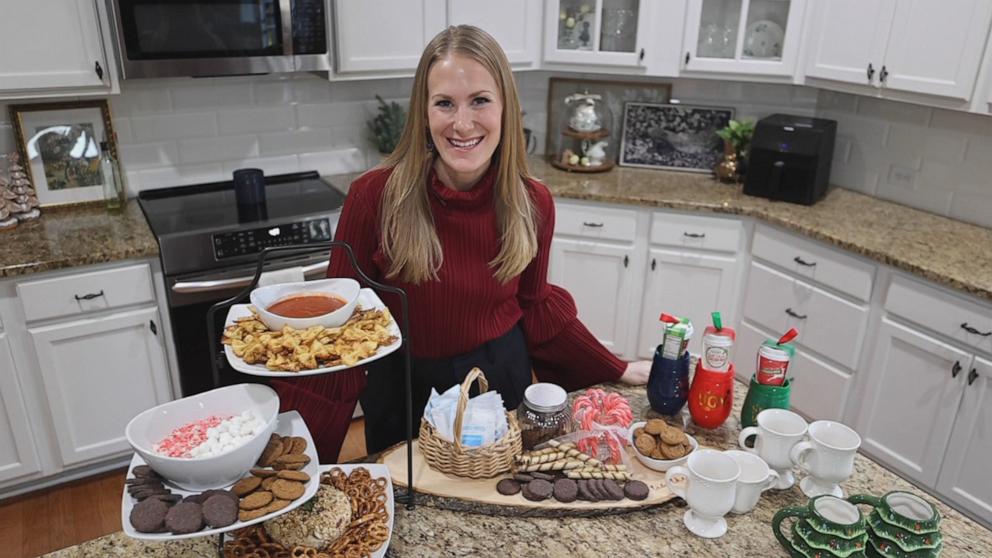 PHOTO: Do It On a Dime's Kathryn Snearly shares tips for hosting a festive holiday party without overspending.