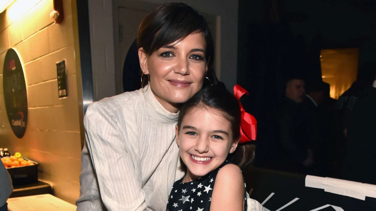 PHOTO: Katie Holmes and Suri Cruis attend the Z100's Jingle Ball 2017, Dec. 8, 2017 in New York.