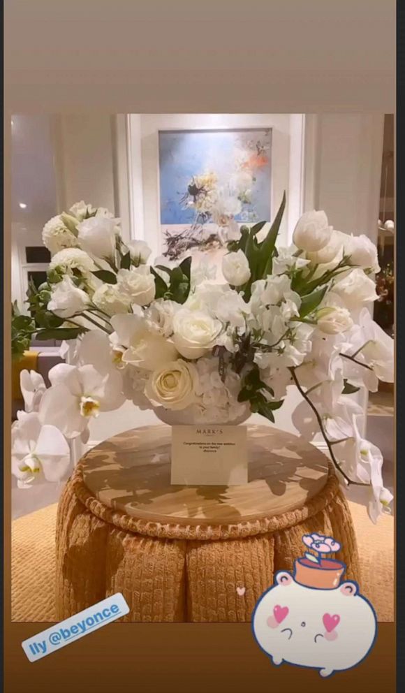 PHOTO: A bouquet of flowers gifted to Katy Perry by Beyonce is seen in an image posted by Perry in her Instagram story on Aug. 1, 2020.
