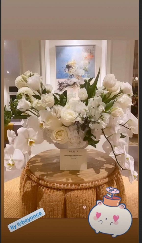 PHOTO: A bouquet of flowers gifted to Katy Perry by Beyonce is seen in an image posted by Perry in her Instagram story on Aug. 1, 2020.