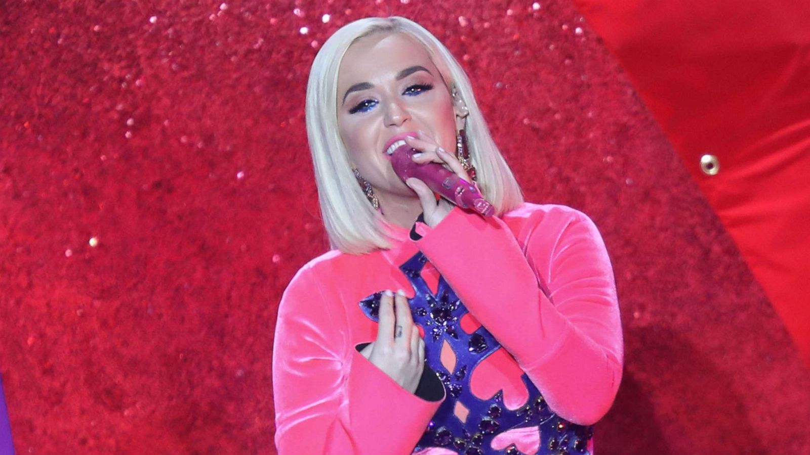 PHOTO: Katy Perry performs during the iHeartRadio KIIS FM's Jingle Ball show at the Forum on Dec. 6, 2019 in Inglewood, Calif.