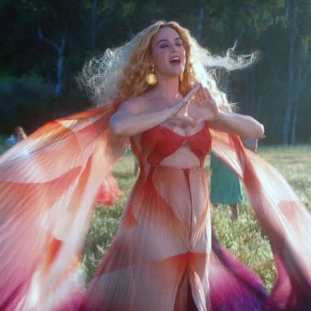 katy-perry-video-ht-ml-