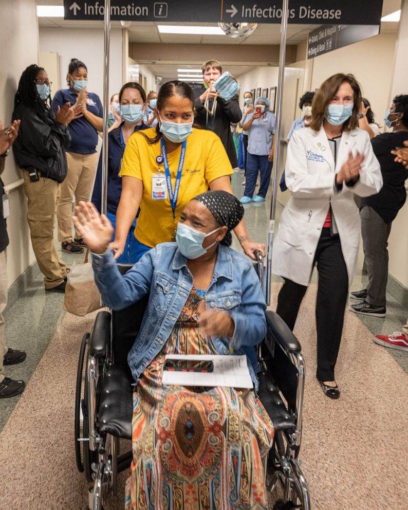 PHOTO: Ochsner Medical Center celebrated Monday as its 1,500th COVID-19 patient was discharged.