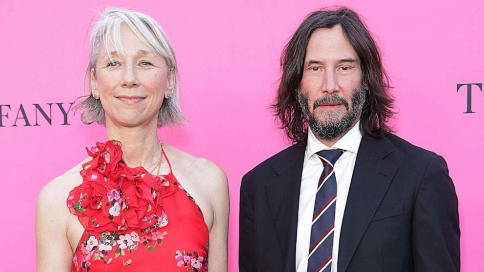 Keanu Reeves and girlfriend Alexandra Grant step out on red carpet