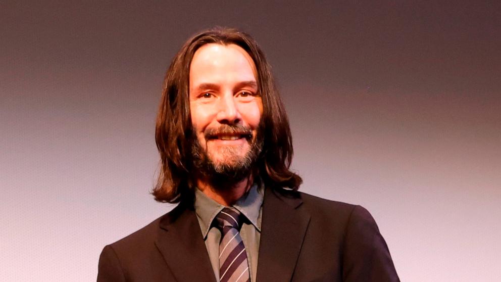 VIDEO: Keanu Reeves announces new book