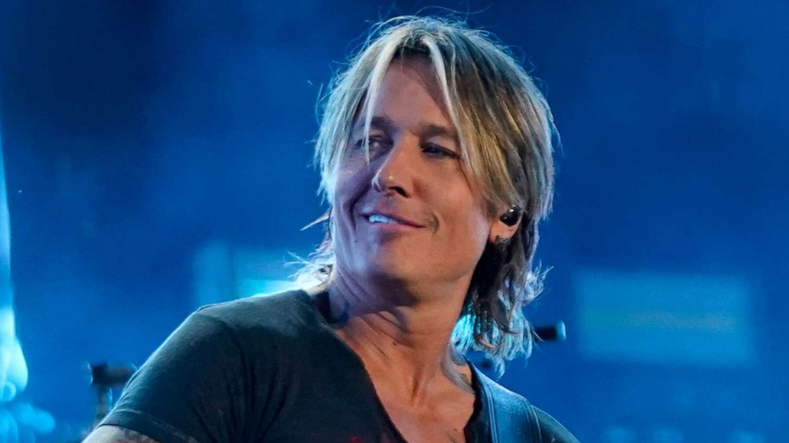 PHOTO: Keith Urban performs during Day 1 of CMA Fest 2022 at Nissan Stadium on June 09, 2022 in Nashville.
