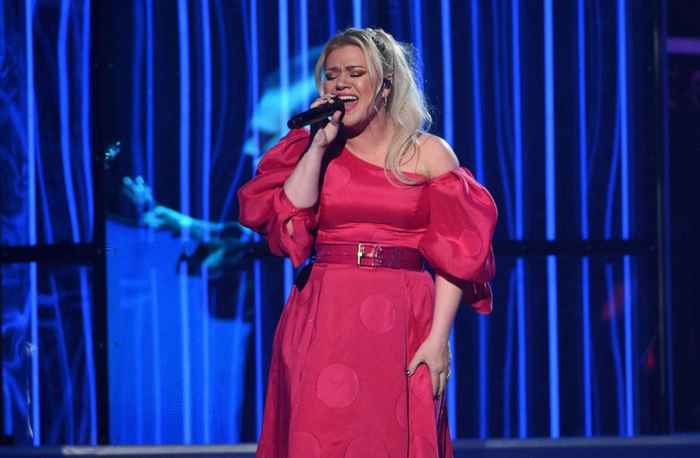 PHOTO: Kelly Clarkson performs "Broken & Beautiful" at the Billboard Music Awards on Wednesday, May 1, 2019, at the MGM Grand Garden Arena in Las Vegas.